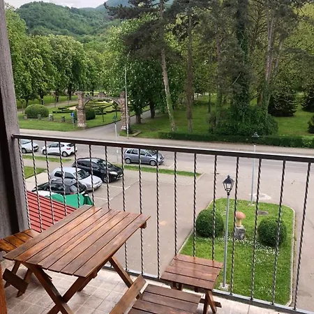 Koviljaca Park 아파트